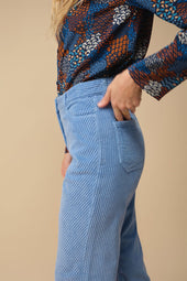 Pantalon Idéaliste en velours Bleu Croisière - Soi Paris