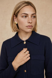 Cardigan Idéaliste sur Lou, mannequin taille 42 #taille Lou porte une taille 42