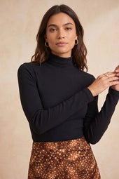 Sous-pull Noir