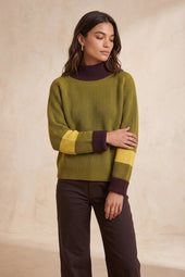 Pull Audacieuse Olive en Laine